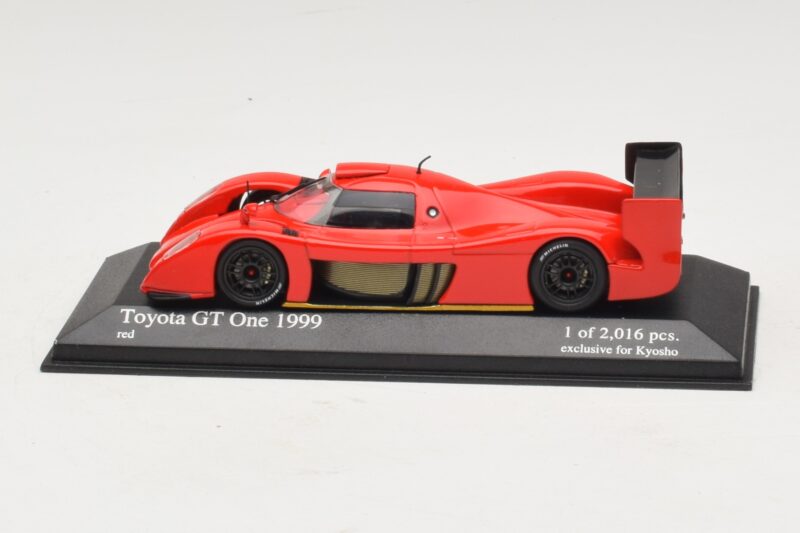 Toyota GT-One TS020 Street Red Minichamps 1:43 433991603 Diecast