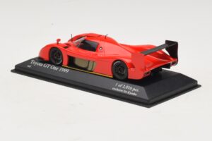 Toyota GT-One TS020 Street Red Minichamps 1:43 433991603 Diecast — photo 3 of 5