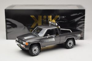 Toyota Hilux N50 Xtra Cab 4x4 Grey Metallic KK-Scale 1:18 KKDC181563 Diecast — photo 6 of 6