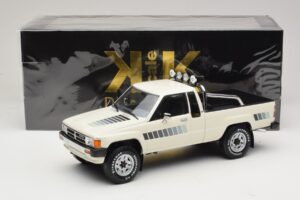 Toyota Hilux N50 Xtra Cab 4x4 White KK-Scale 1:18 KKDC181564 Diecast — photo 6 of 6