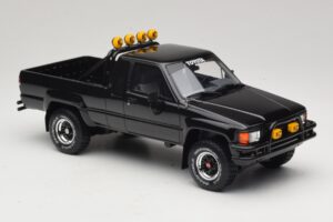 Toyota Hilux N60 SR5 Back to the Future II Glossy Black Otto 1:18 OT481 Resin — photo 4 of 6