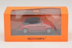 Volkswagen 1302 Cabriolet Red Maxichamps 1:43 940055031 Diecast — photo 5 of 5