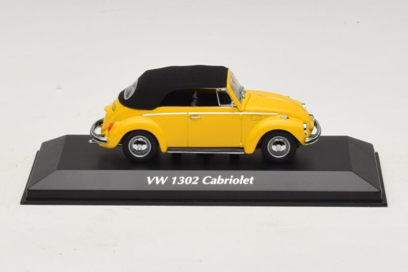 Volkswagen 1302 Cabriolet Yellow Maxichamps 1:43 940055030 Diecast