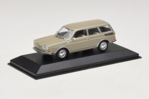 Volkswagen 411 LE Variant Savanna Beige Minichamps 1:43 400051114 Diecast — photo 2 of 5