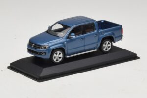 Volkswagen Amarok Blue Metallic Replacement Box Minichamps 1:43 436058362-R1 Diecast — photo 2 of 5