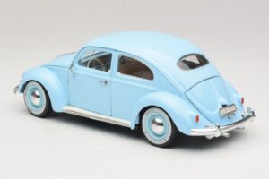 Volkswagen Beetle Blue Bburago 1:18 3381 Diecast — photo 7 of 8
