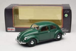 Volkswagen Beetle Green Maisto 1:18 32820 Diecast — photo 8 of 8
