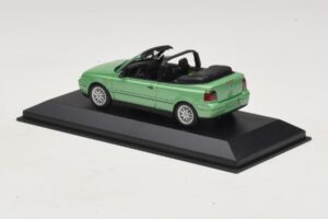 Volkswagen Golf Mk4 Cabriolet Green Metallic Minichamps 1:43 430058335 Diecast — photo 3 of 5
