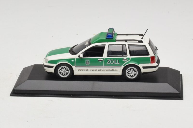 Volkswagen Golf Mk4 Variant Polizei Minichamps 1:43 430056090 Diecast
