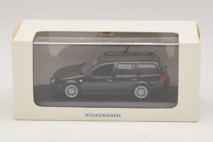 Volkswagen Golf Mk4 Variant Sport Highline BBS Edition Black Minichamps 1:43 GOLF008 Diecast — photo 5 of 5