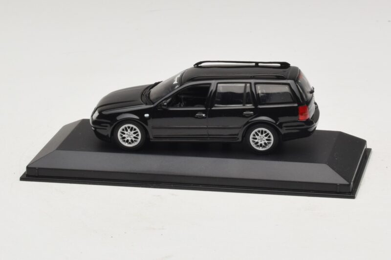 Volkswagen Golf Mk4 Variant Sport Highline BBS Edition Black Replacement Box Minichamps 1:43 GOLF008-R1 Diecast