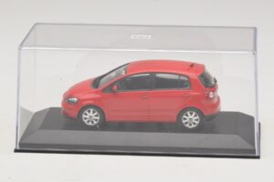Volkswagen Golf Plus Mk5 Tornado Red Replacement Box Minichamps 1:43 821911110-R1 Diecast — photo 4 of 5