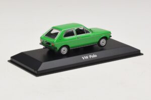 Volkswagen Polo Mk1 Green Maxichamps 1:43 940050501 Diecast — photo 2 of 5