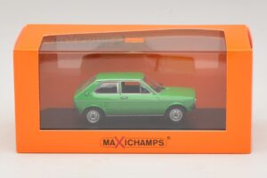 Volkswagen Polo Mk1 Green Maxichamps 1:43 940050501 Diecast — photo 5 of 5