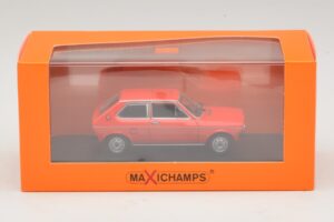 Volkswagen Polo Mk1 Red Maxichamps 1:43 940050500 Diecast — photo 5 of 5