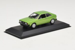 Volkswagen Scirocco Mk1 Green Metallic Replacement Box Maxichamps 1:43 940050420-R1 Diecast — photo 2 of 5