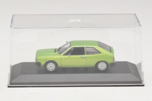 Volkswagen Scirocco Mk1 Green Metallic Replacement Box Maxichamps 1:43 940050420-R1 Diecast — photo 4 of 5