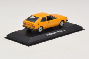 Volkswagen Scirocco Mk1 Yellow Maxichamps 1:43 940050424 Diecast — photo 2 of 5