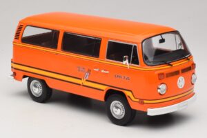 Volkswagen T2 Elektrotransporter EPRI-TVA Orange IXO 1:18 U18RDC004-B Diecast — photo 4 of 6