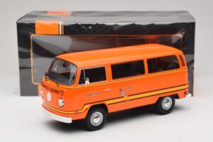 Volkswagen T2 Elektrotransporter EPRI-TVA Orange IXO 1:18 U18RDC004-B Diecast — photo 6 of 6