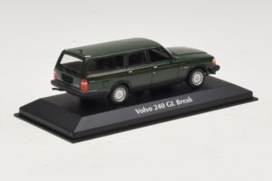 Volvo 240 GL Estate Dark Green Maxichamps 1:43 940171411 Diecast — photo 2 of 5